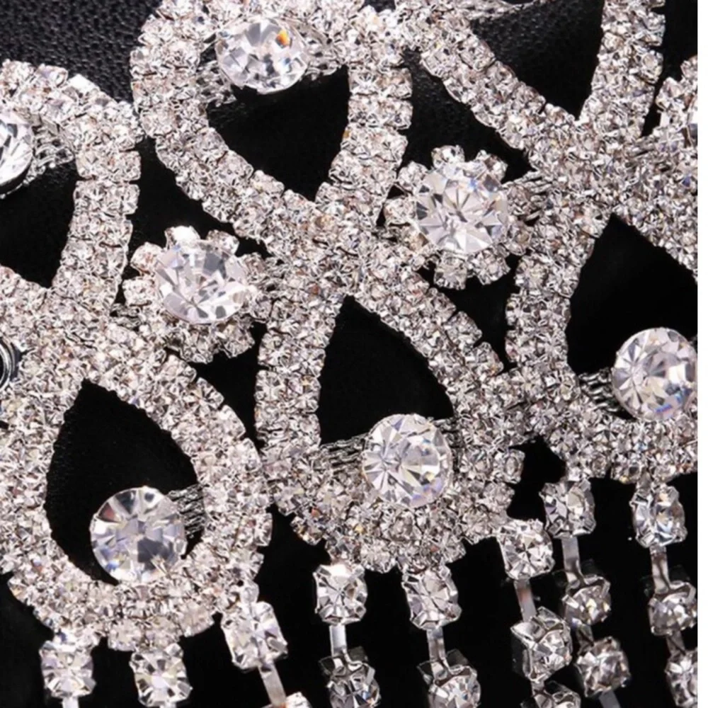 - Women’s Crystal Headwear 💎